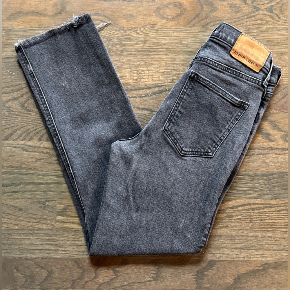 Denim Forum Black Arlo high rise Straight Leg Jeans 24 - Picture 2 of 7